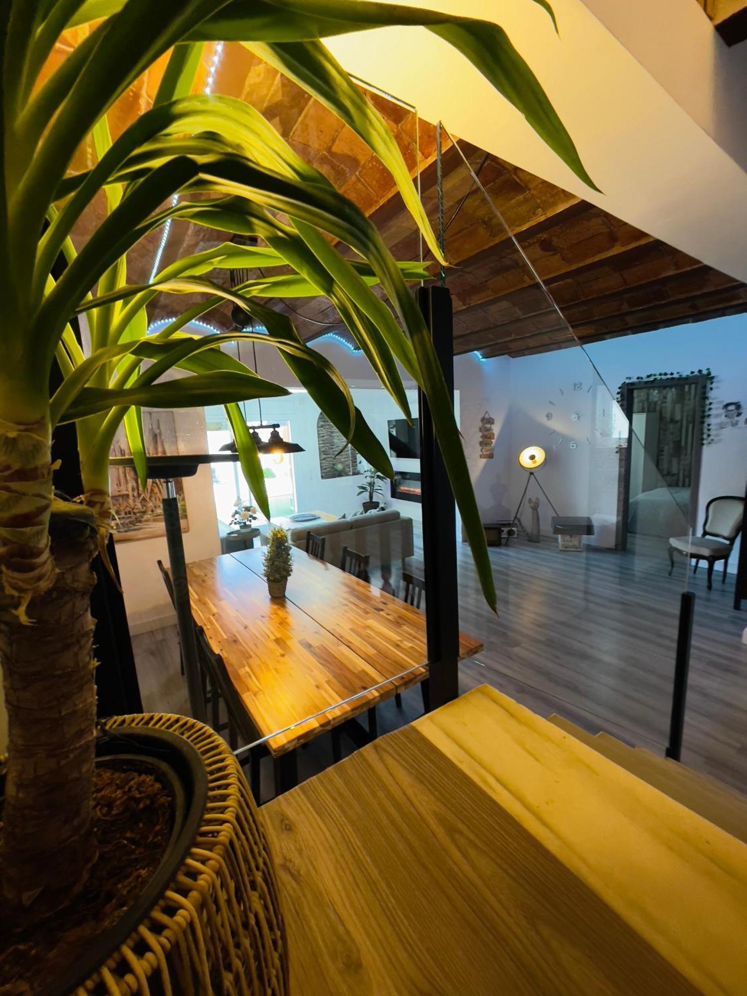 Villa Paradise, Urban Oasis By -Toprentalsbarcelona- Есплуґес-де-Льобреґат Екстер'єр фото