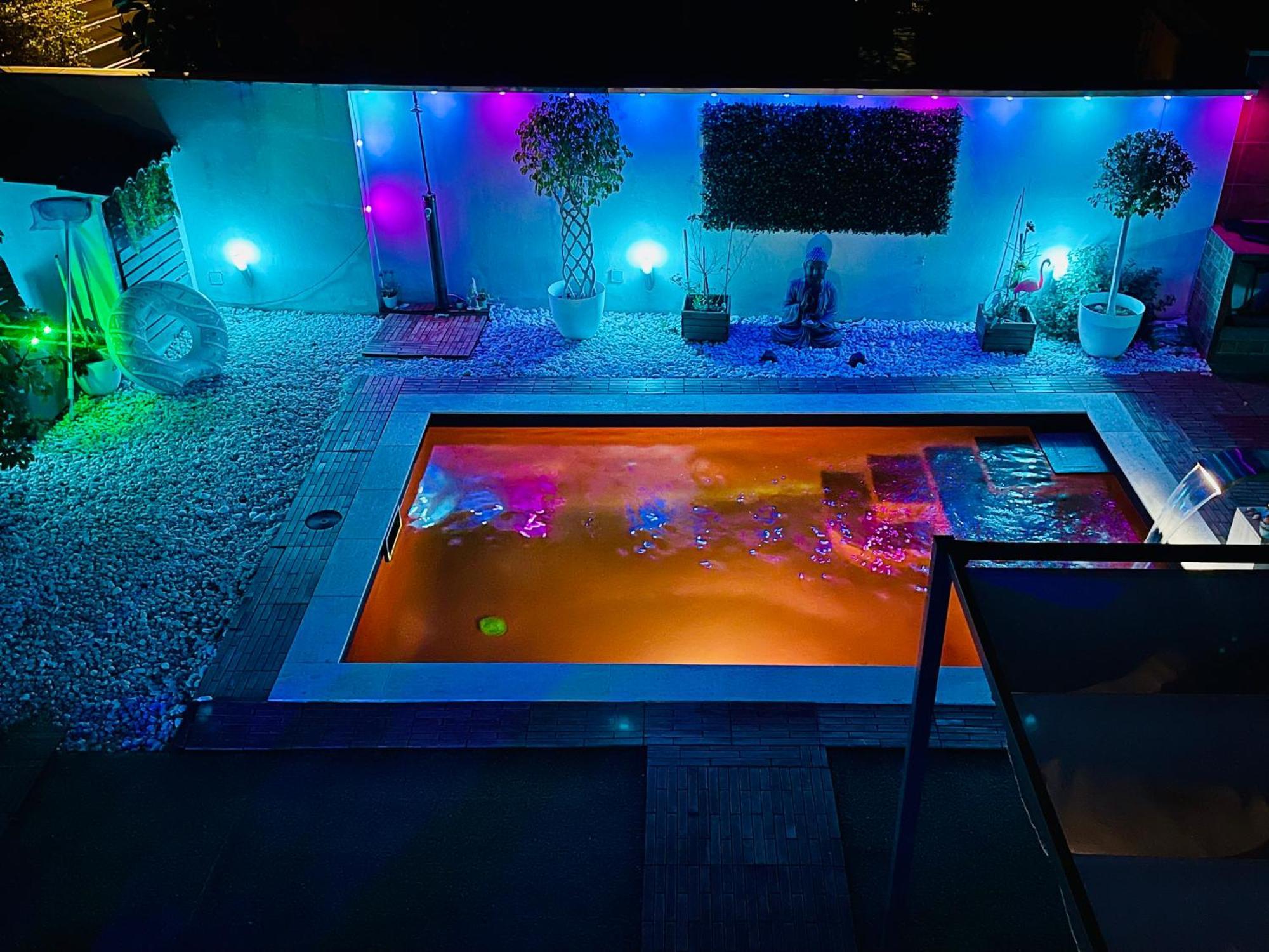 Villa Paradise, Urban Oasis By -Toprentalsbarcelona- Есплуґес-де-Льобреґат Екстер'єр фото